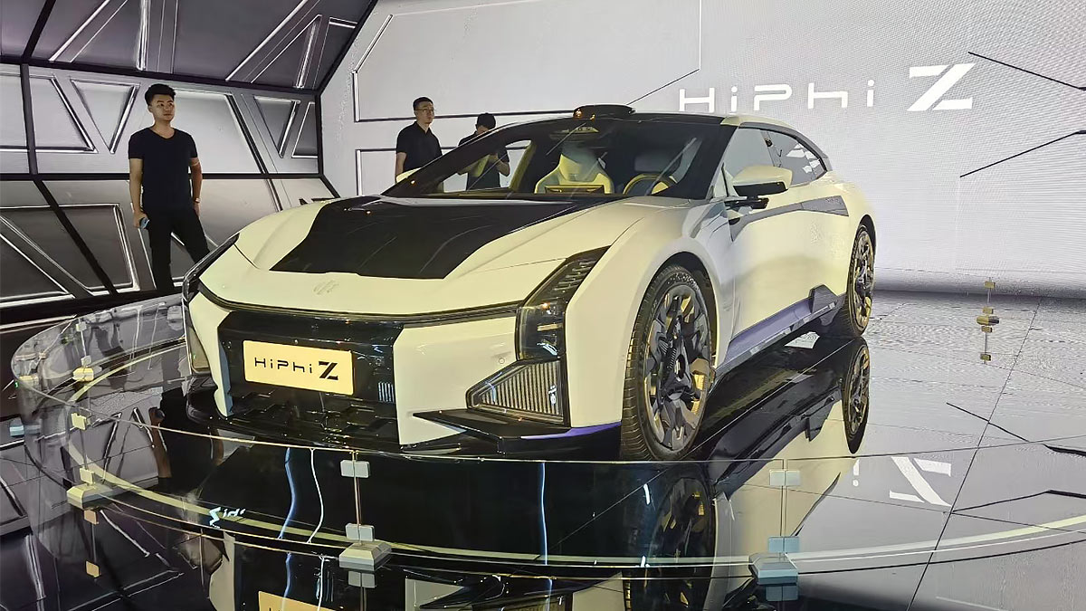 В Китае запустили производство электромобиля с дизайном космического челнока