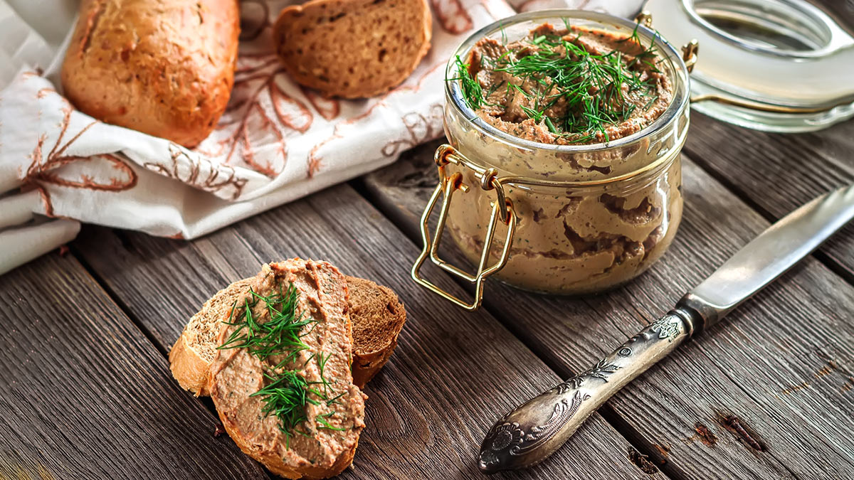 Недорого и вкусно: домашний куриный паштет