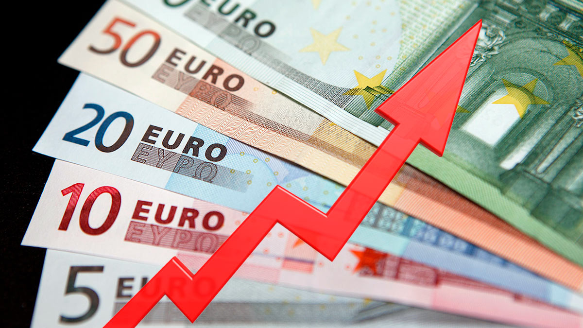 Курс евро на 27.03 2024. Курс евро. Курс евро биржа. Курс евро на сегодня. Евро в рубли в 2014 году.