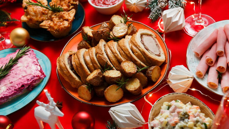 Эксперты рассказали, как снизить калорийность новогодних блюд и сделать их полезнее