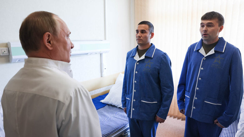 Путин заявил о необходимости создать спеццентр по вопросам реабилитации раненых