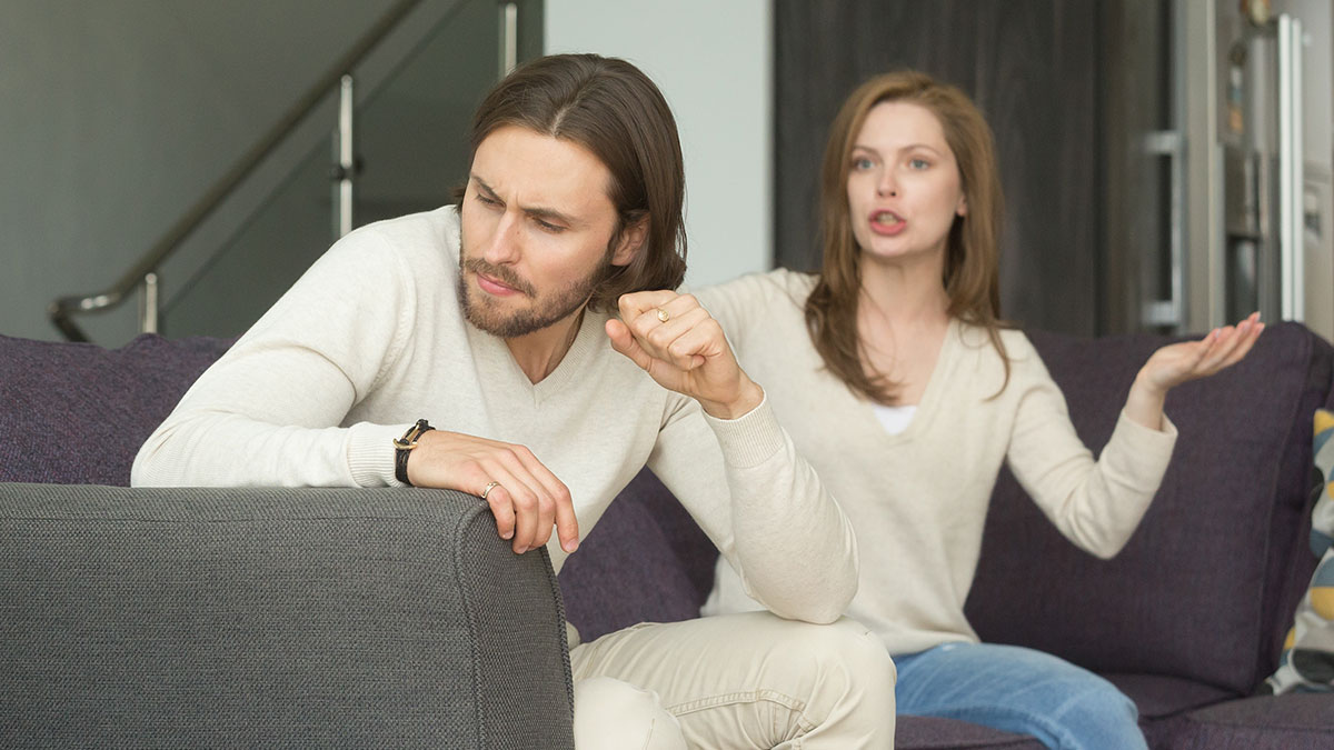 Как понять, что муж хочет развод: 5 красноречивых изменений в его поведении