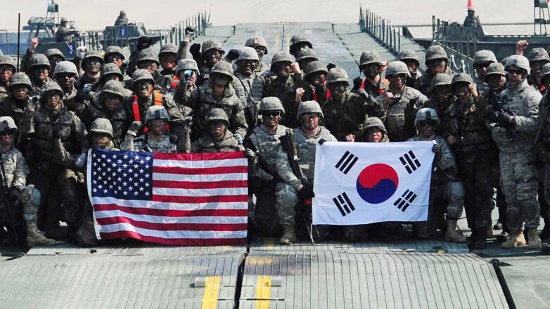 Южная Корея и США расширят масштаб совместных учений из-за ядерной угрозы КНДР