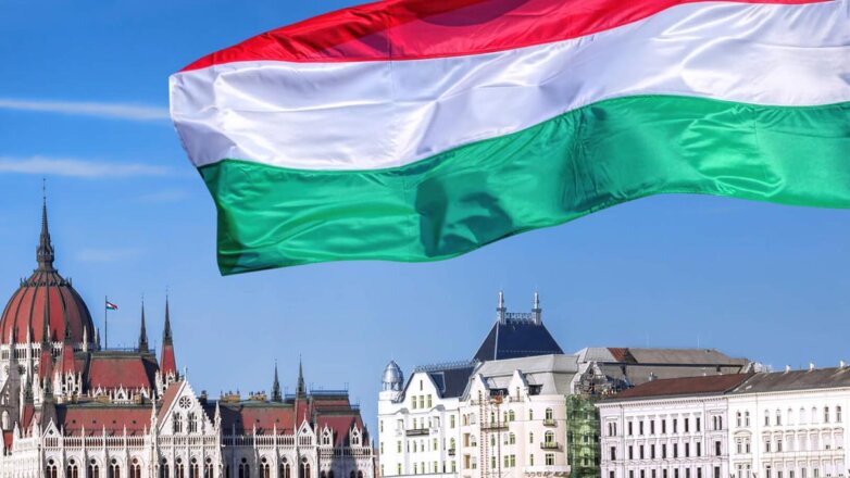 Орбан: Венгрия заинтересована в сохранении экономических отношений с РФ
