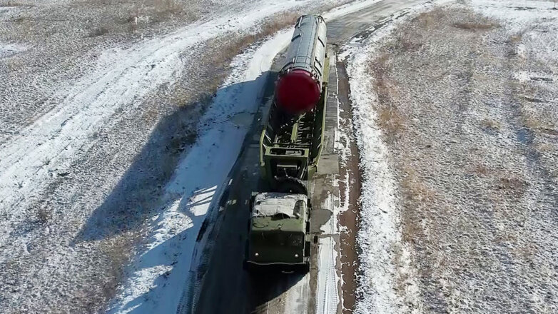 Второй полк ракет "Авангард" заступит на боевое дежурство в России