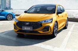 Третье поколение Ford Focus появилось у российских дилеров