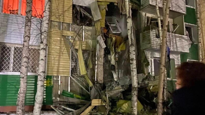 При обрушении в жилом доме в Нижневартовске повреждены 15 квартир