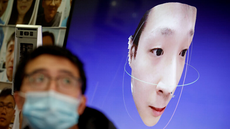 Глубокие заблуждения: в КНР начали законодательно бороться с дипфейками