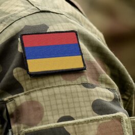 Пашинян: Армения планирует ввести добровольно-срочную службу в армии среди женщин