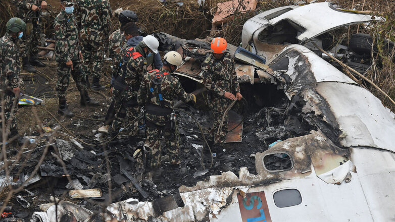 Опознана одна россиянка, погибшая при крушении самолета в Непале