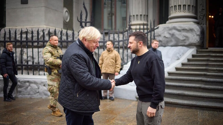 Зеленский встретился с экс-премьером Великобритании Джонсоном в Киеве