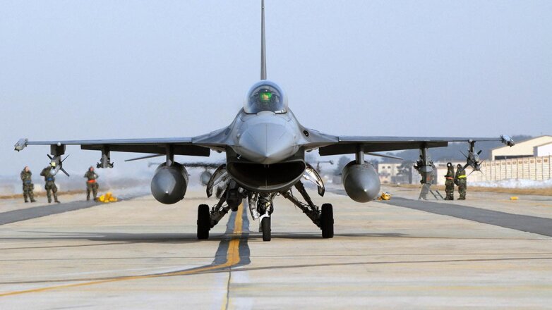 В МИД Украины сообщили о прогрессе в переговорах об истребителях F-16