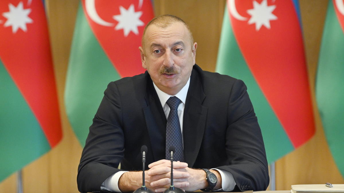Азербайджан получит 800 миллионов кубометров газа из РФ в 2023 году