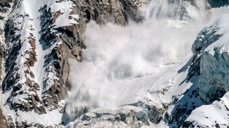 В горах Сочи прогнозируют сход лавин