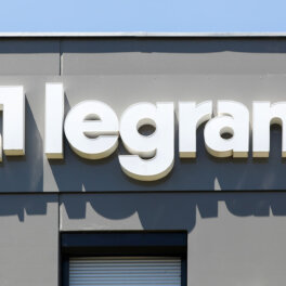 Бывший российский актив французской компании Legrand представил новый бренд