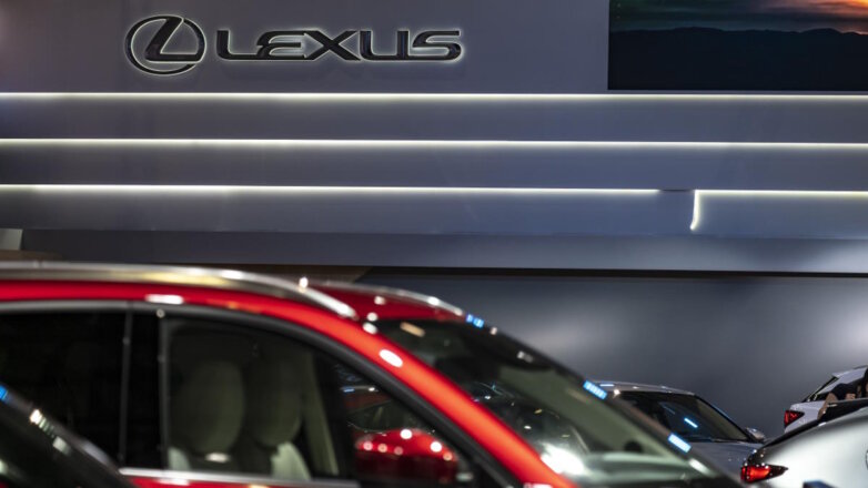В России отзовут более 8 тысяч автомобилей Lexus