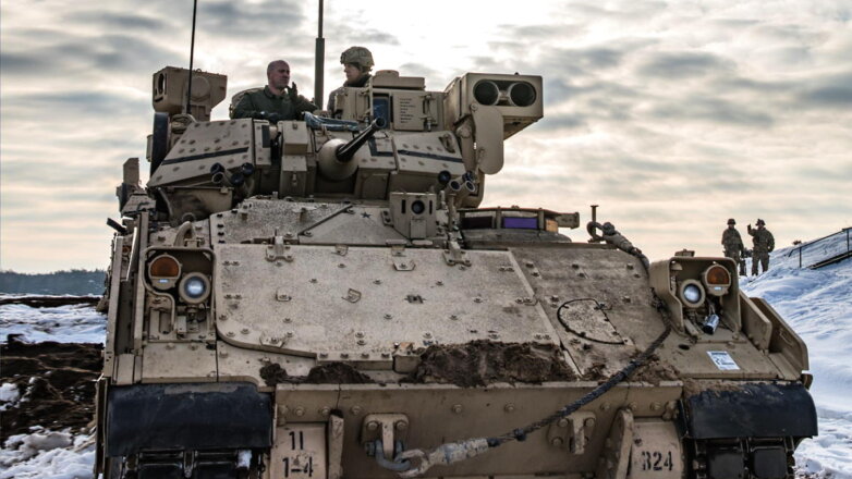 В Белом доме считают, что обучение украинцев работе с БМП Bradley будет недолгим