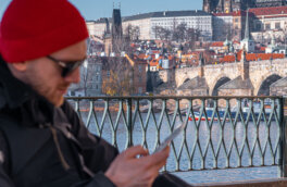 СМИ: в Чехии распространяются фейковые СМС с призывом отправиться воевать на Украину