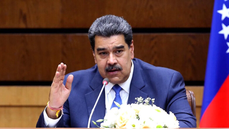 Мадуро отменил визит в Аргентину "из-за провокаций"