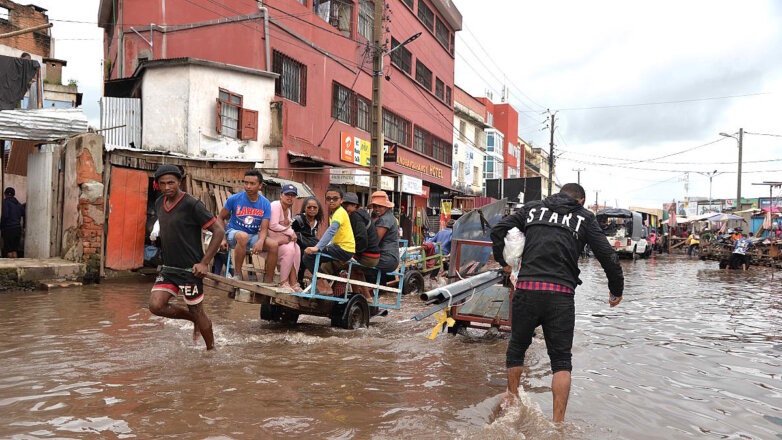В результате шторма на Мадагаскаре погибли 25 человек