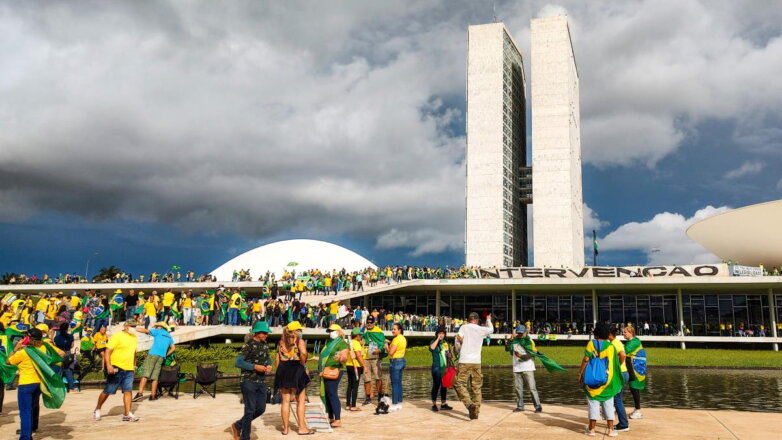 1239167 Протесты в Бразилии Бразилия город Бразилиа парламент конгресс