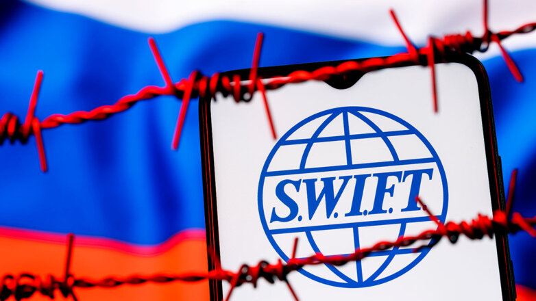 Die Welt назвала инициатора отключения России от SWIFT и заморозки активов ЦБ