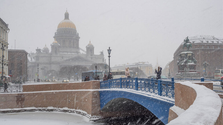 Петербуржцев предупредили об ухудшении погоды