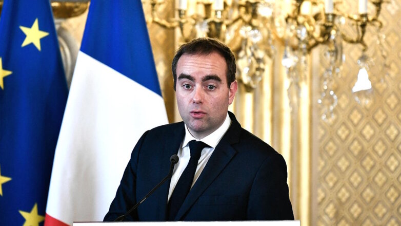 Министр обороны Франции заявил об отсутствии табу на поставки истребителей Киеву