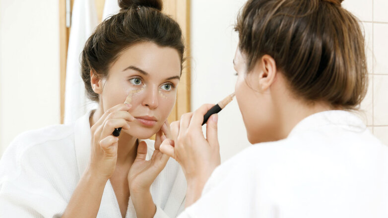 Как быстро убрать синяки под глазами: полезные лайфхаки от косметолога