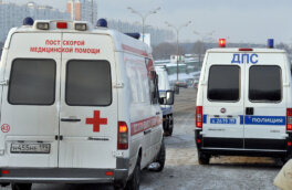 В Москве автомобиль врезался в столб, погибли три человека