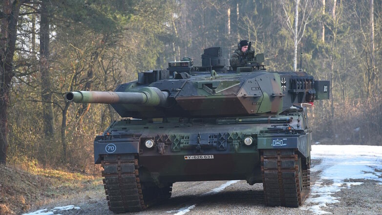 СМИ: ФРГ может поставить Украине 19 танков Leopard 2
