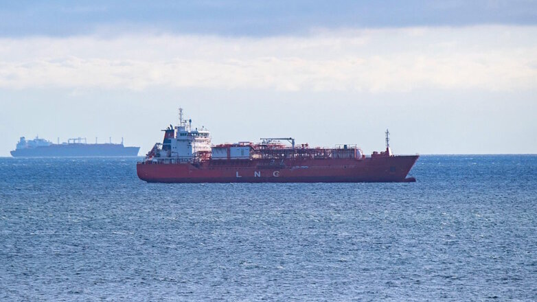 СМИ: Аргентина из-за санкций не приняла танкер с СПГ из России