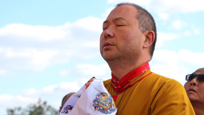 Представитель Далай-ламы отказался от поста верховного ламы Калмыкии