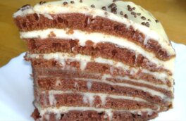 Недорого и вкусно: нежный торт на сковороде, который готовится за 30 минут