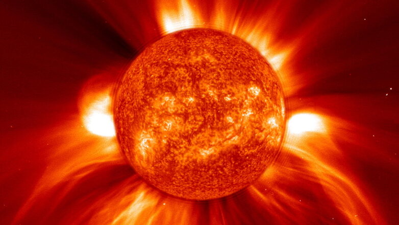 Эксперты оценили опасность новой мощной вспышки на Солнце