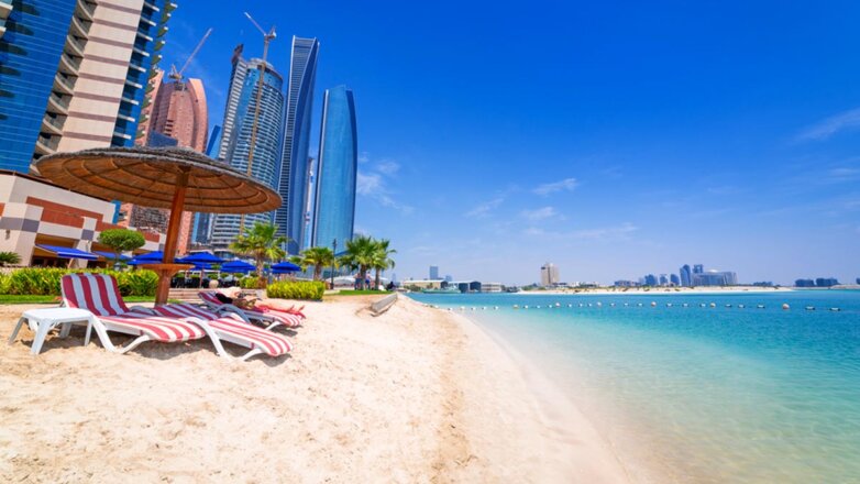 Парки, пляжи, Лувр: как правильно спланировать свой отдых в Абу-Даби