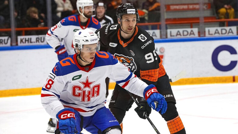 СКА обыграл "Амур" и стал первым участником плей-офф КХЛ