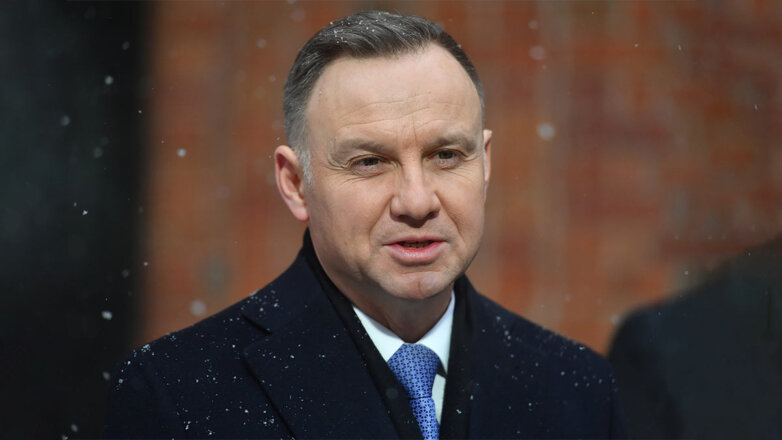 Президент Польши считает, что конфликт на Украине завершится за столом переговоров