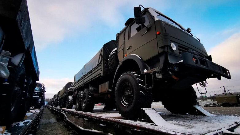 В Белоруссию прибыла военная техника из РФ для наращивания региональной группировки войск