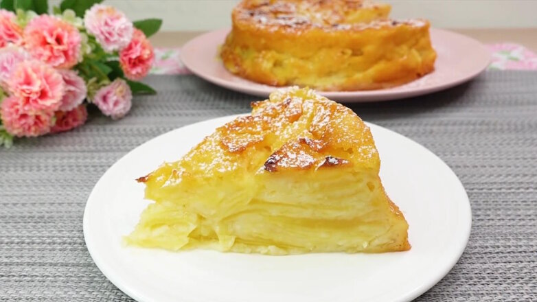 Недорого и вкусно: пирог с яблоками "Невидимка" в качестве альтернативы шарлотке
