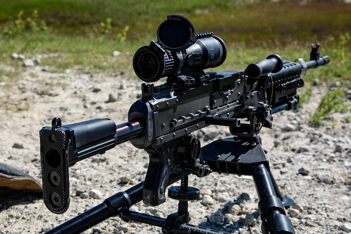 Пулемет M240