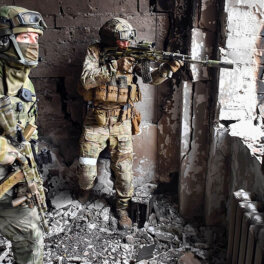 Как выглядит противостояние российских и западных стрелковых систем в конфликте на Украине