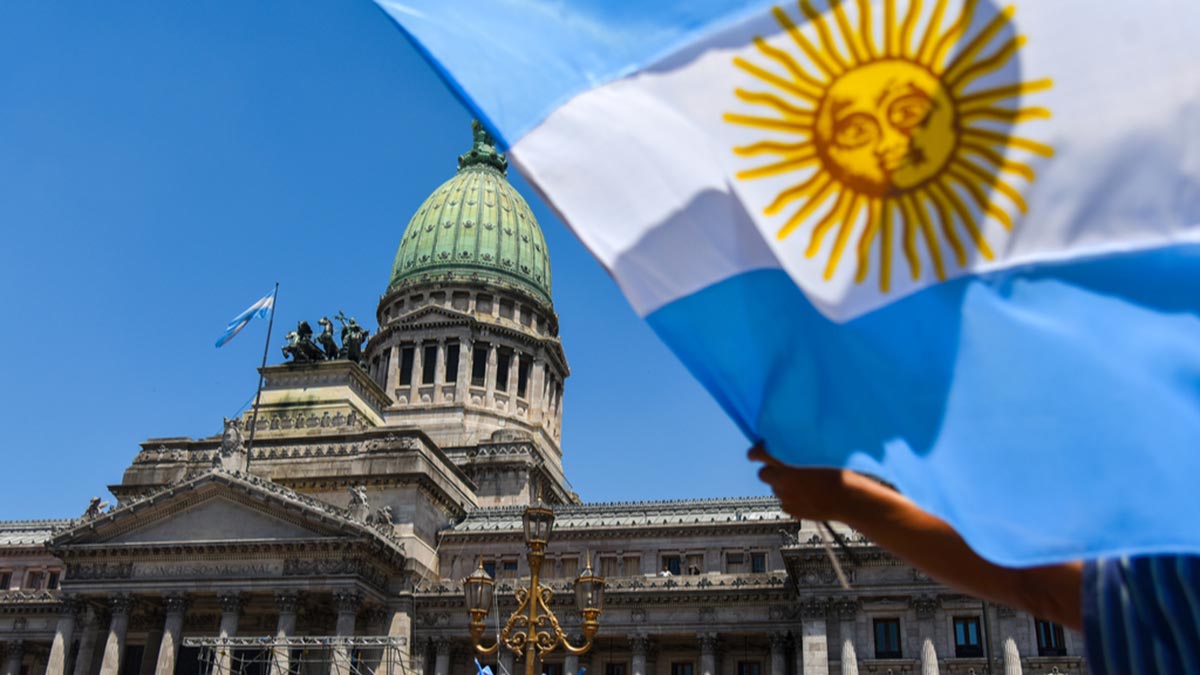 Bloomberg: за год в Аргентину приехали 22 тысячи россиян
