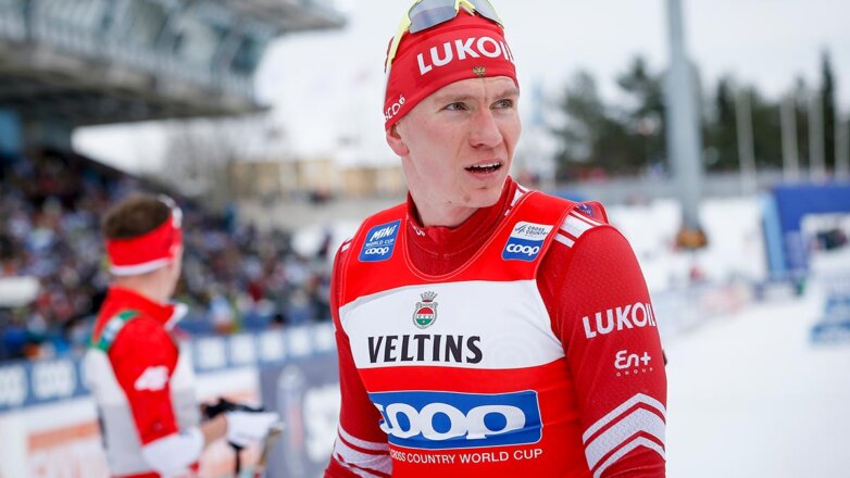 Лыжник Большунов назвал "грязными" соревнования без участия россиян