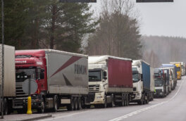 Белоруссия запретила движение грузовиков из Латвии, Литвы и Польши без пломб