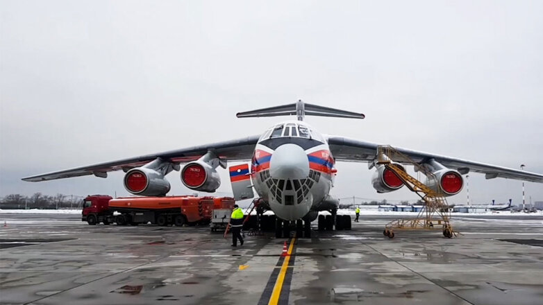 Самолеты со спасателями МЧС России прибыли в Турцию