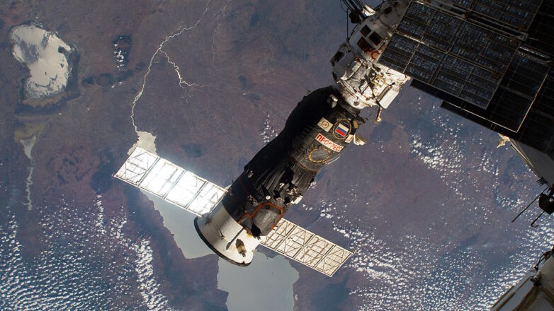 NASA помогает Роскосмосу выявить причины утечки теплоносителя на "Прогрессе МС-21"
