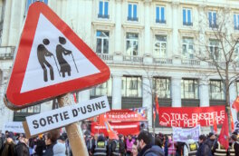 Четвертая акция протеста против пенсионной реформы началась в Париже