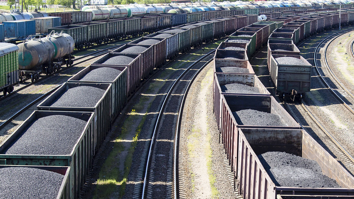 Россия в январе экспортировала в Китай по железной дороге более 6 миллионов тонн угля