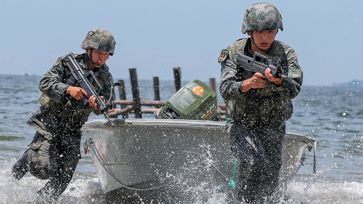 Армия Китая готова подавлять сепаратизм на Тайване